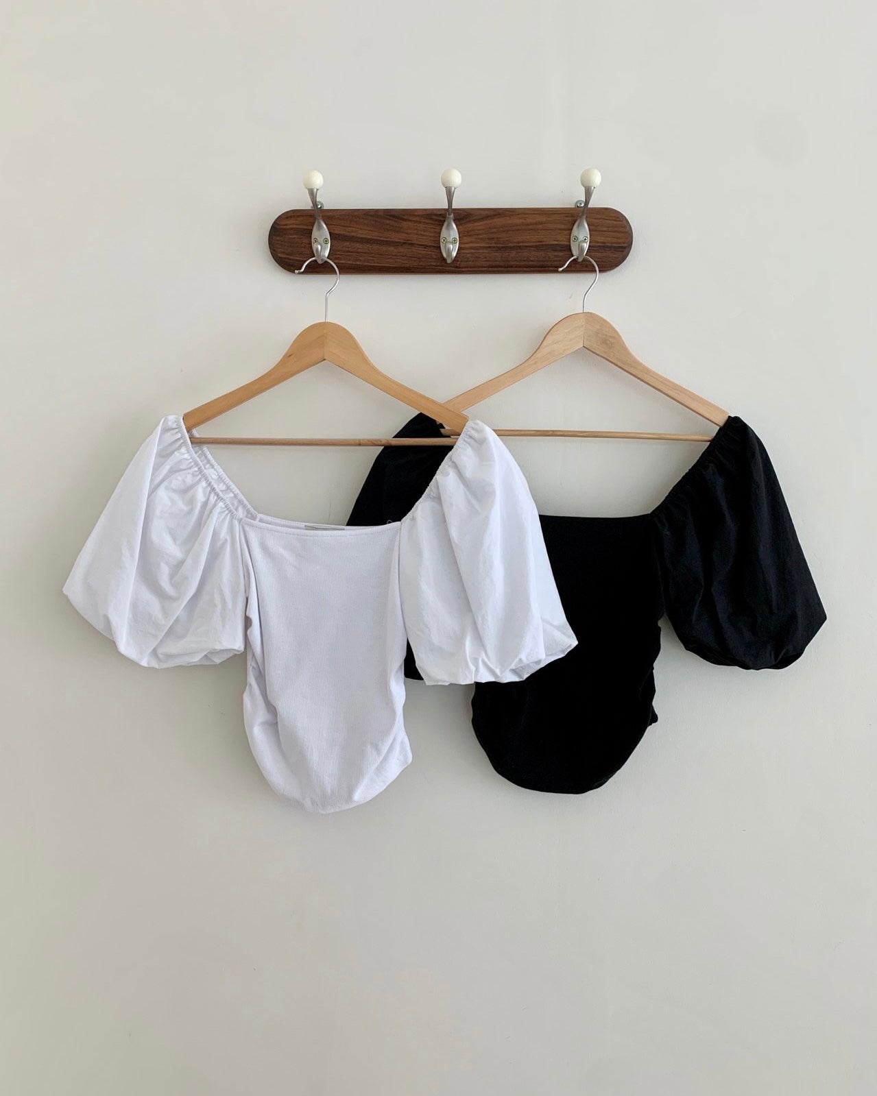 Puff Shoulder On/Off Blouse