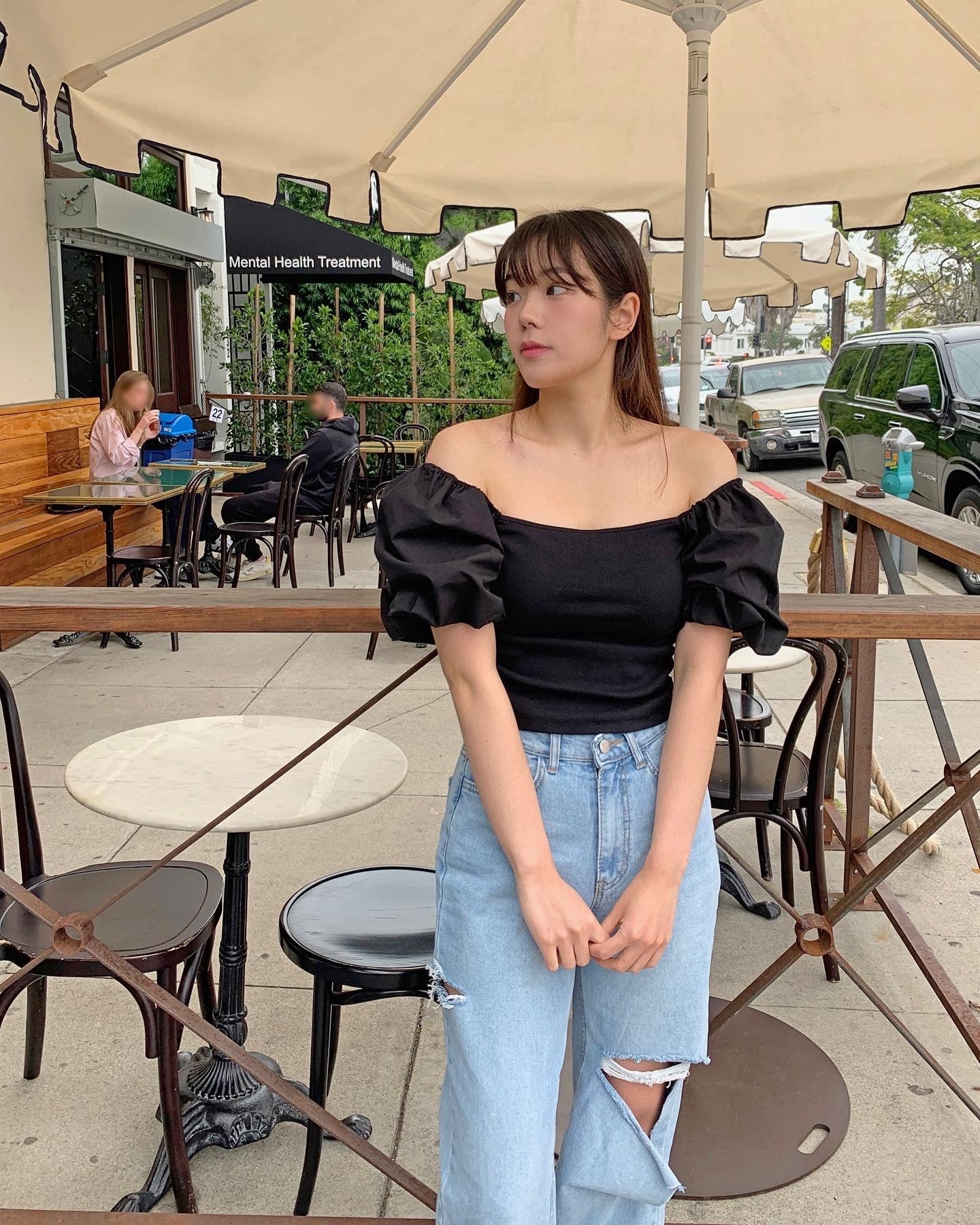 Front & Side Ripped Jean