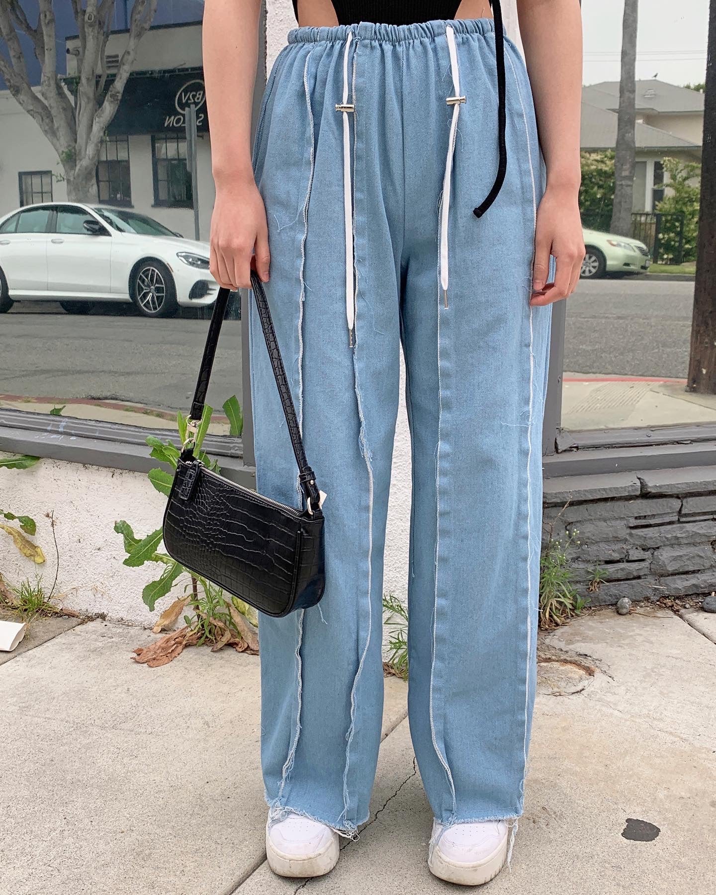 Messy Baggy Jeans