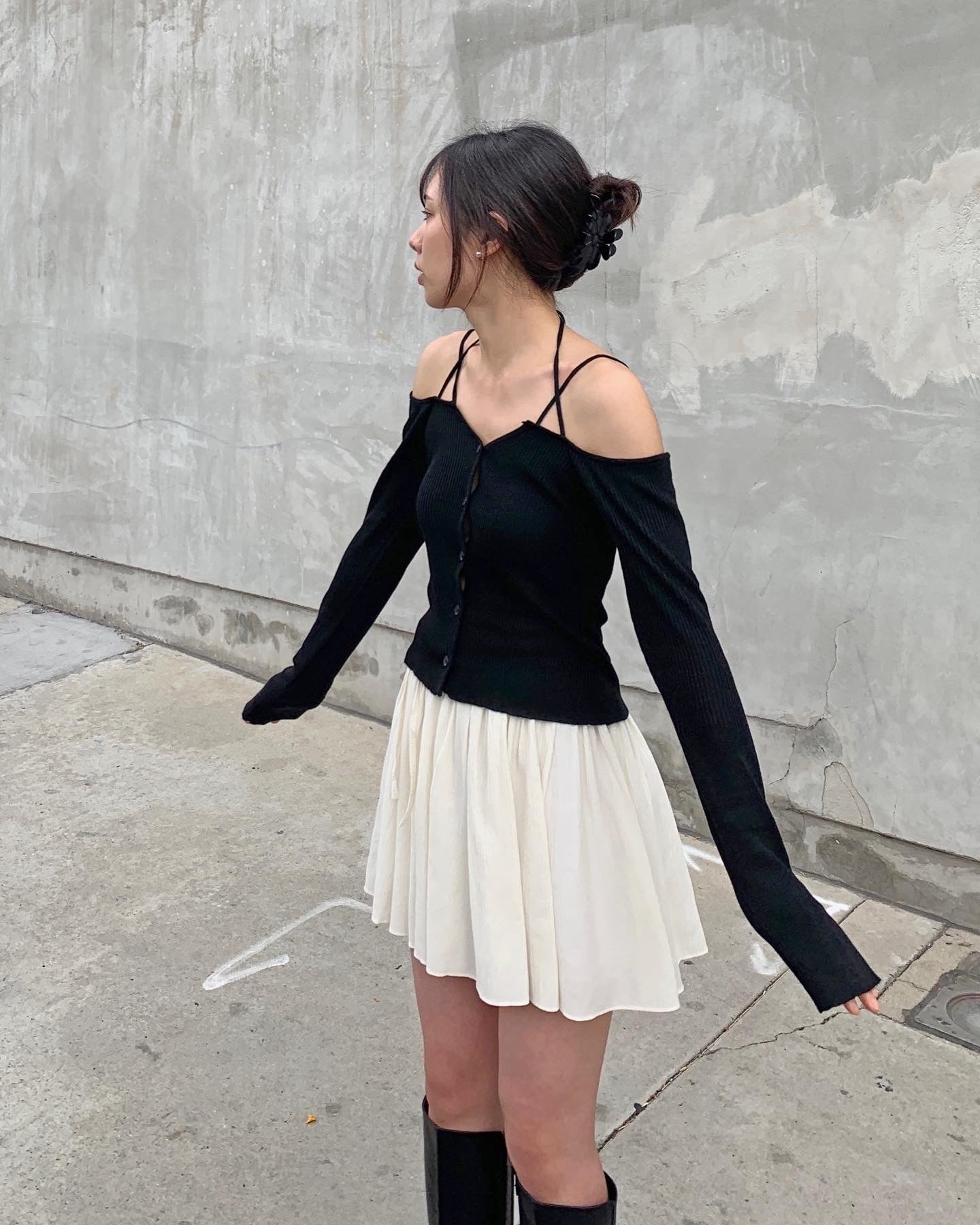 Open Shoulder Knit Top