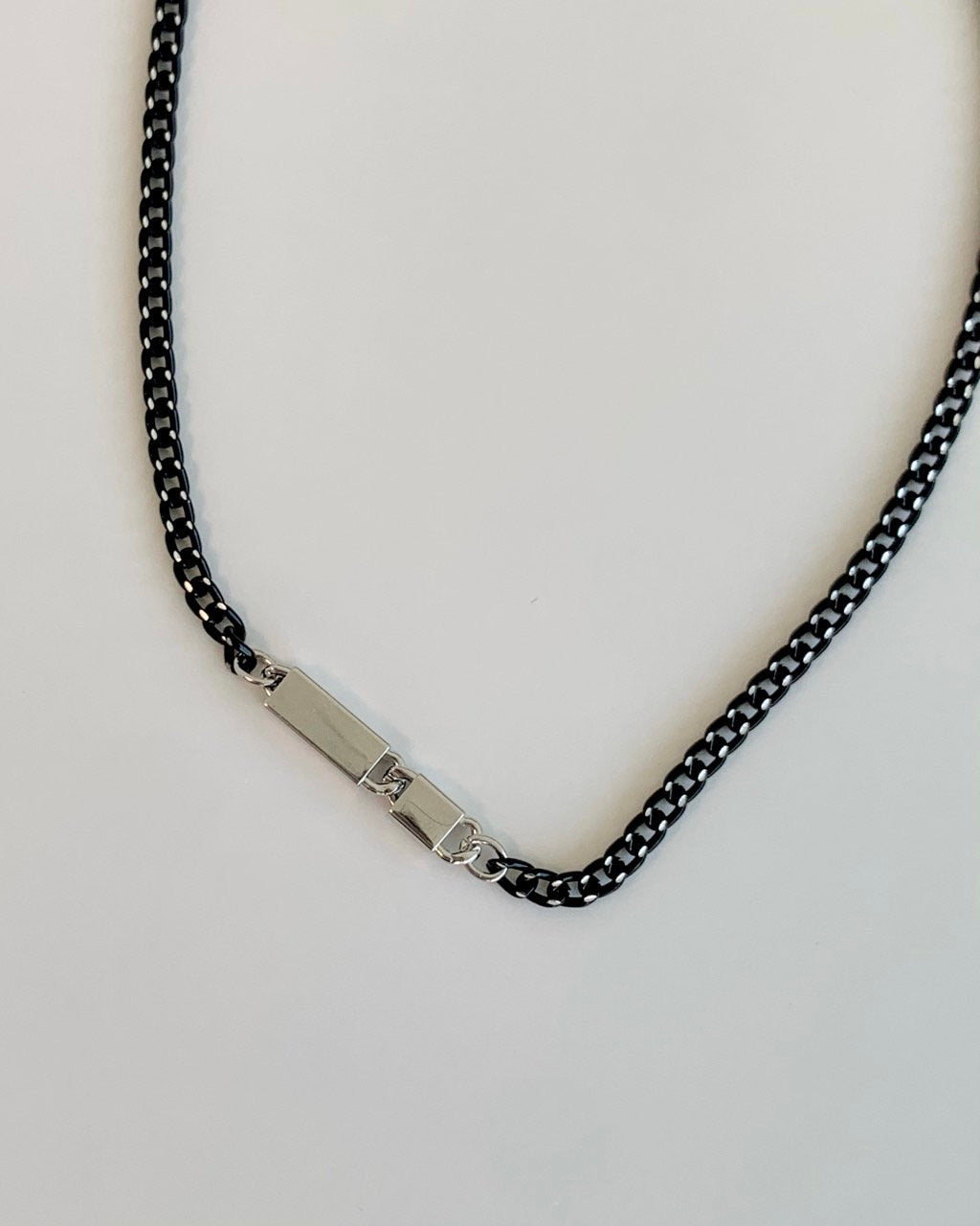 Bold Rectangles Chain Necklace