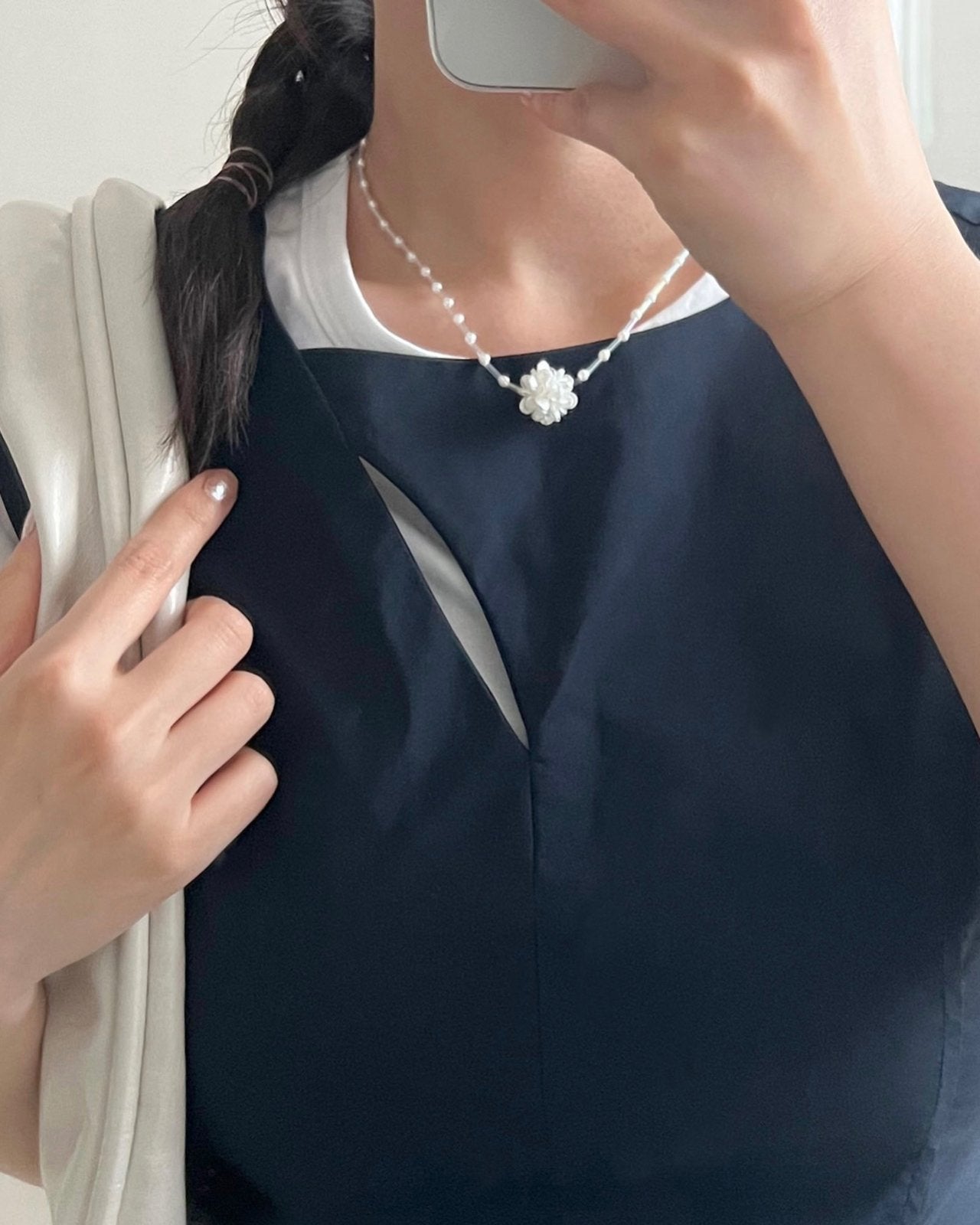 Aurora Beads Flower Necklace