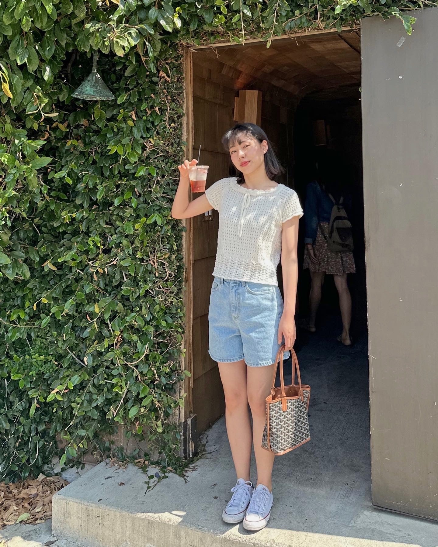 String Punching Knit Top