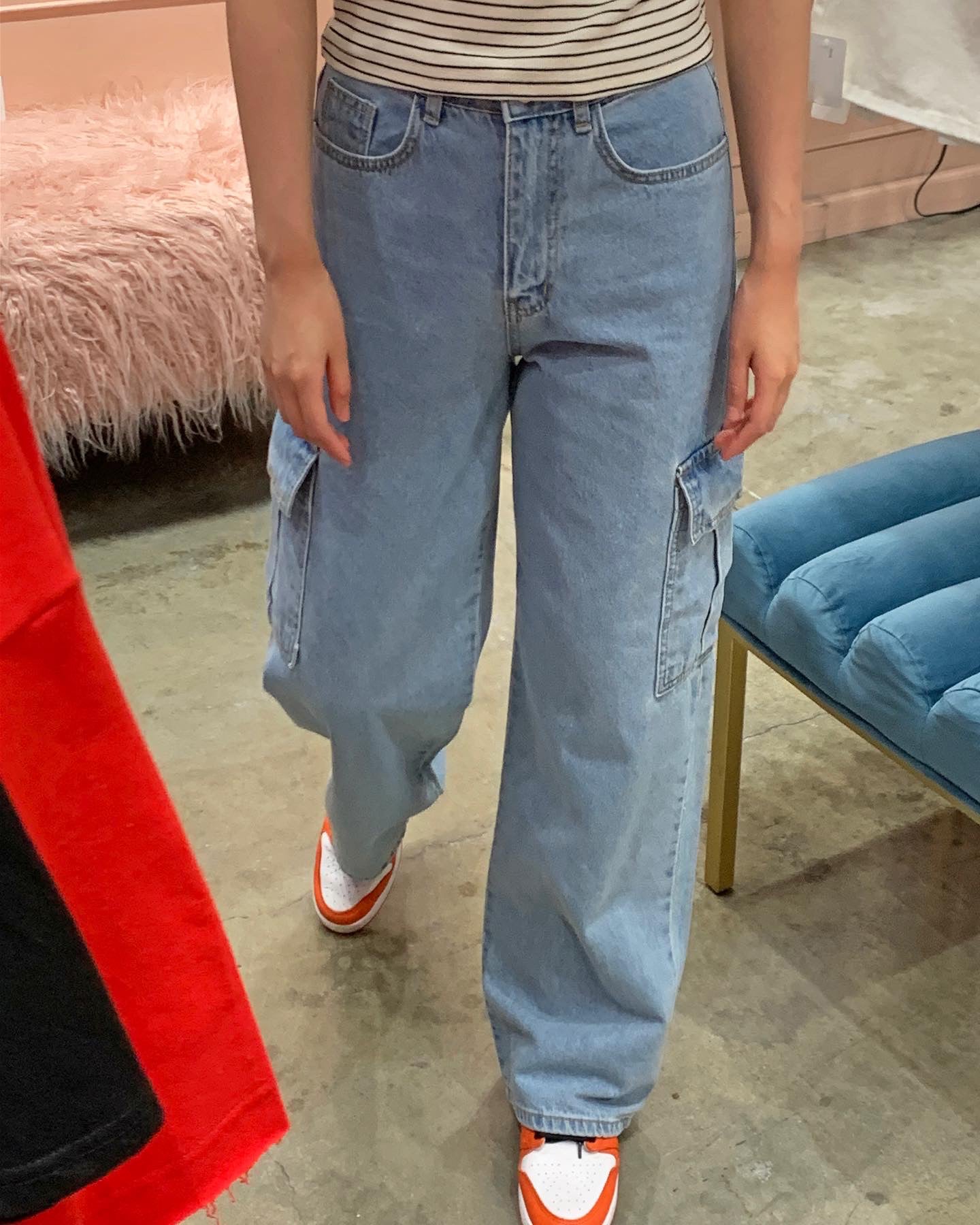 Side Pockets Wide Leg Jeans