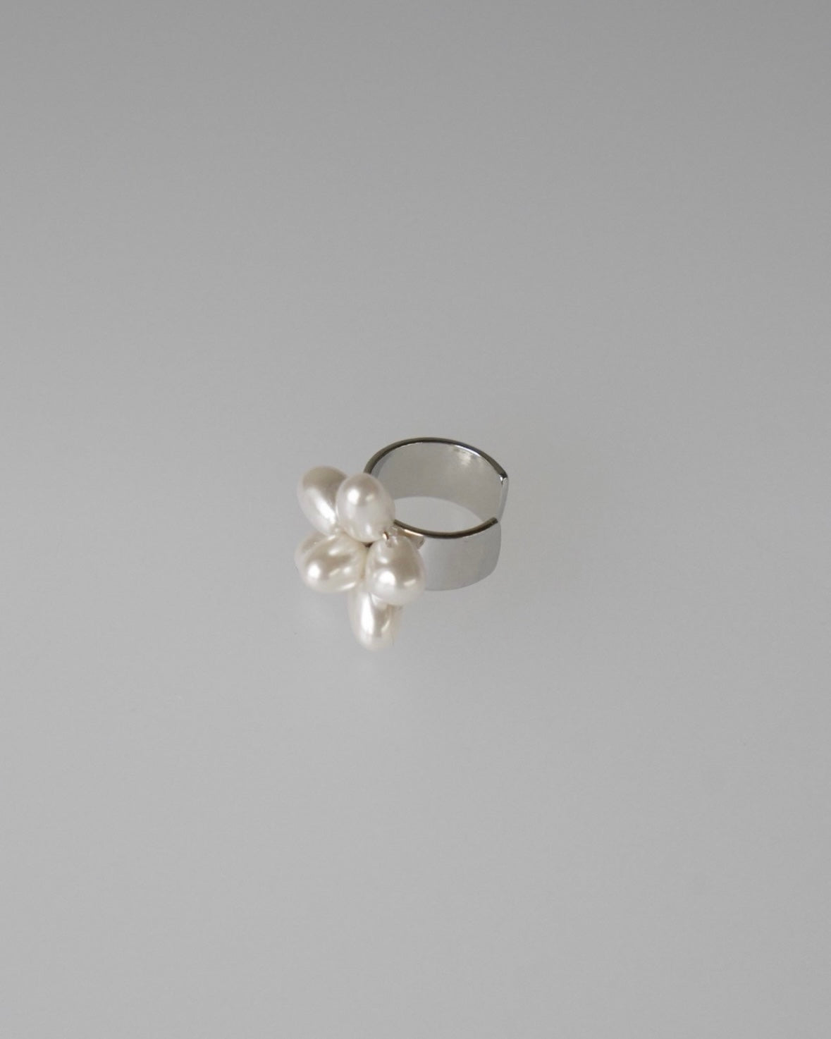 Pearl Flower Ear Cuff