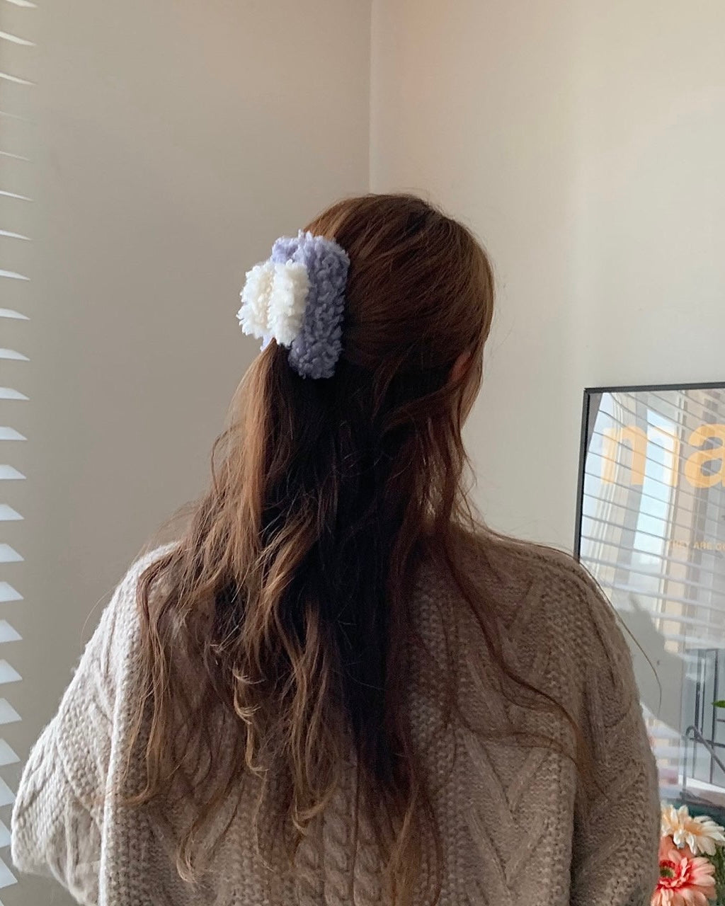 Color Block Boucle Hair Claws
