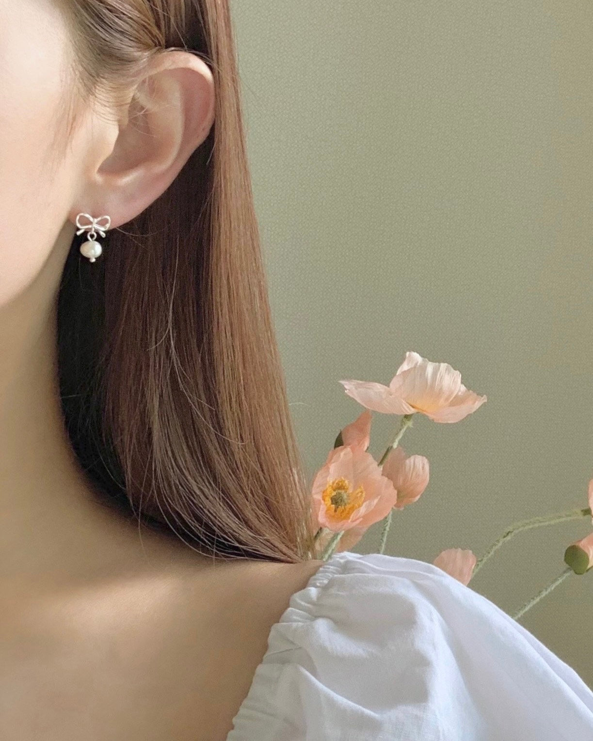 925 Silver Ribbon and Pearl Earrings