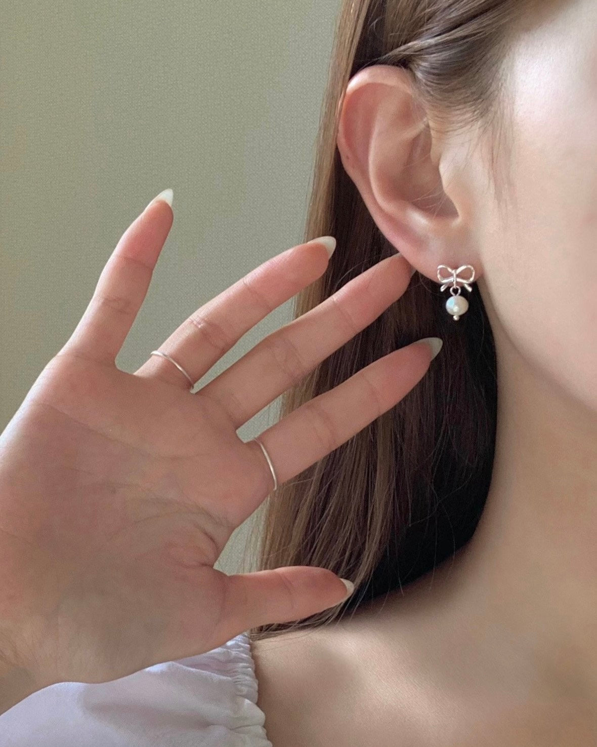 925 Silver Ribbon and Pearl Earrings