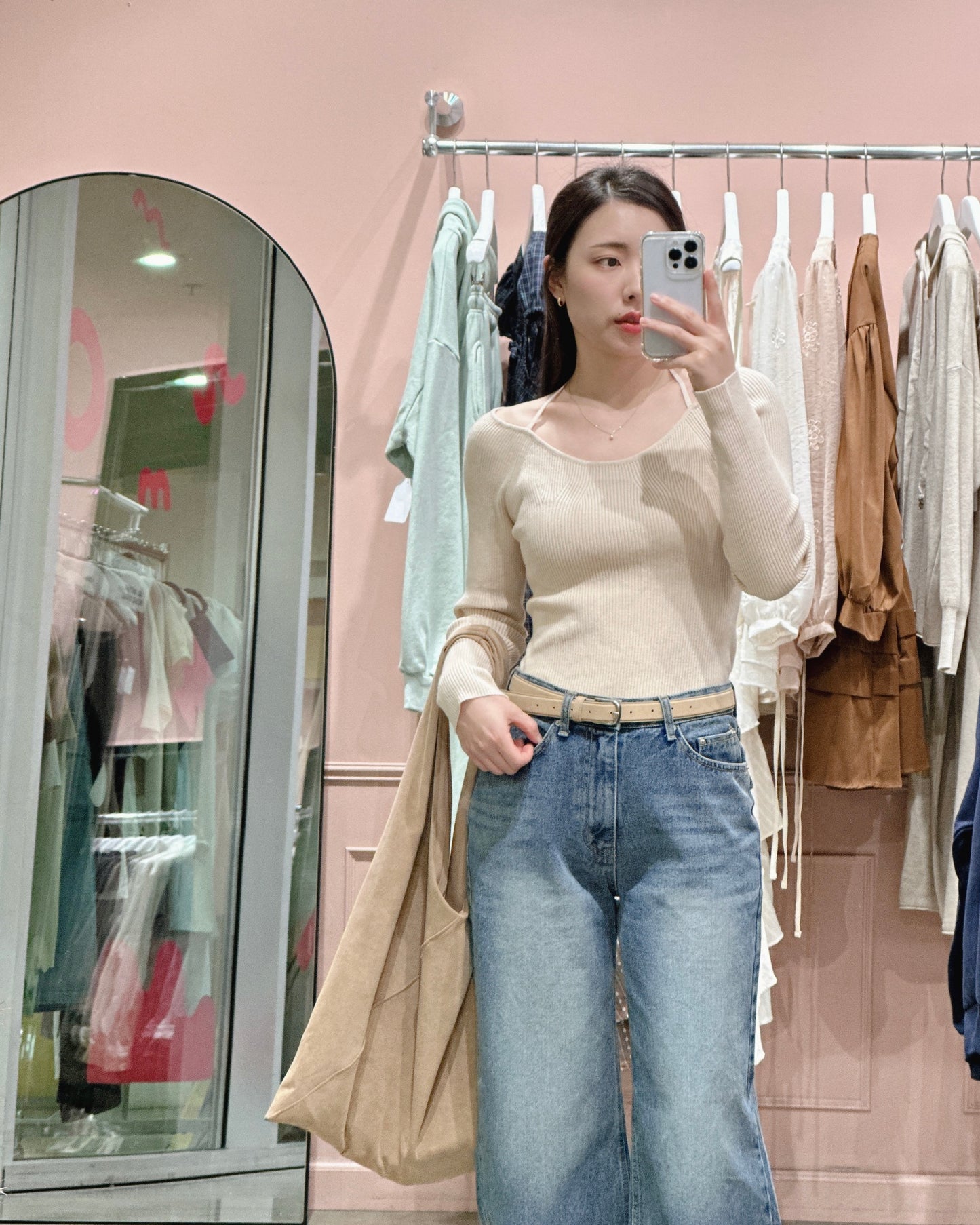Sweet Halter Neckline Knit