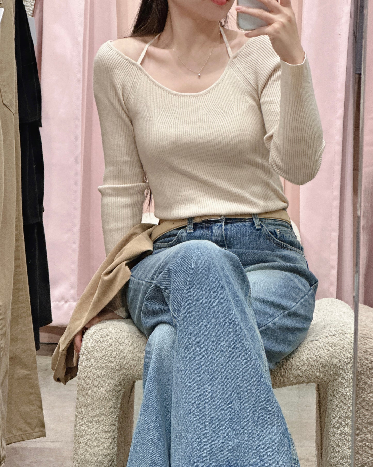 Sweet Halter Neckline Knit