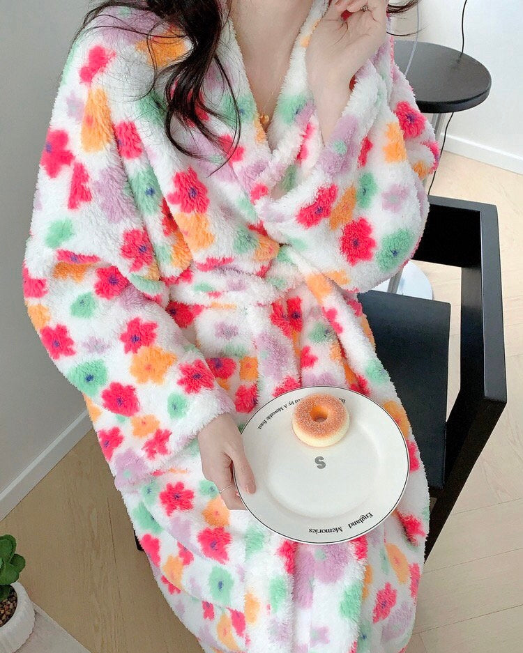 (PRE-ORDER) Vibrant Floral Robe