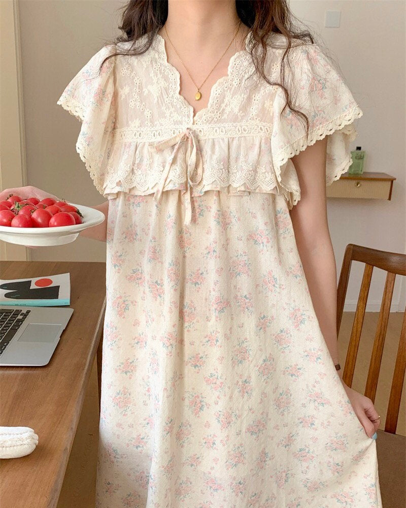 Vintage Floral Lace Nightgown