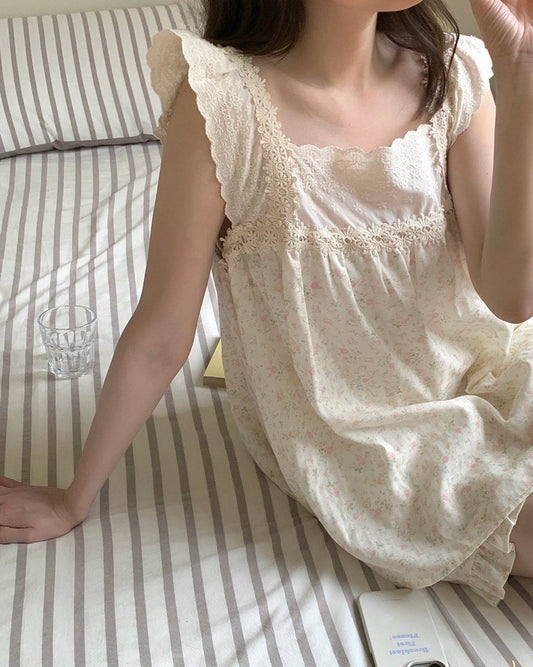 Soft Pink Floral Lace Pajama Set