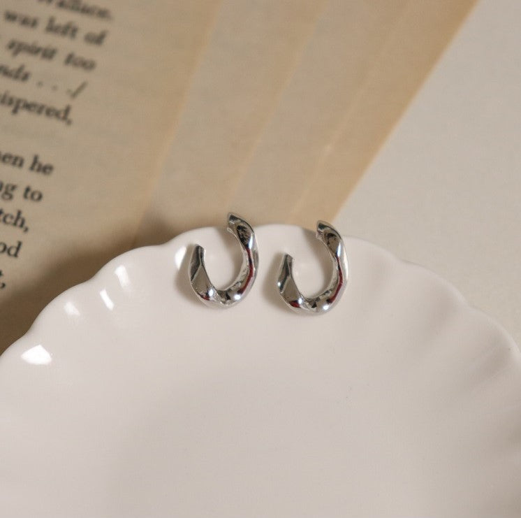 Bold Line Earring