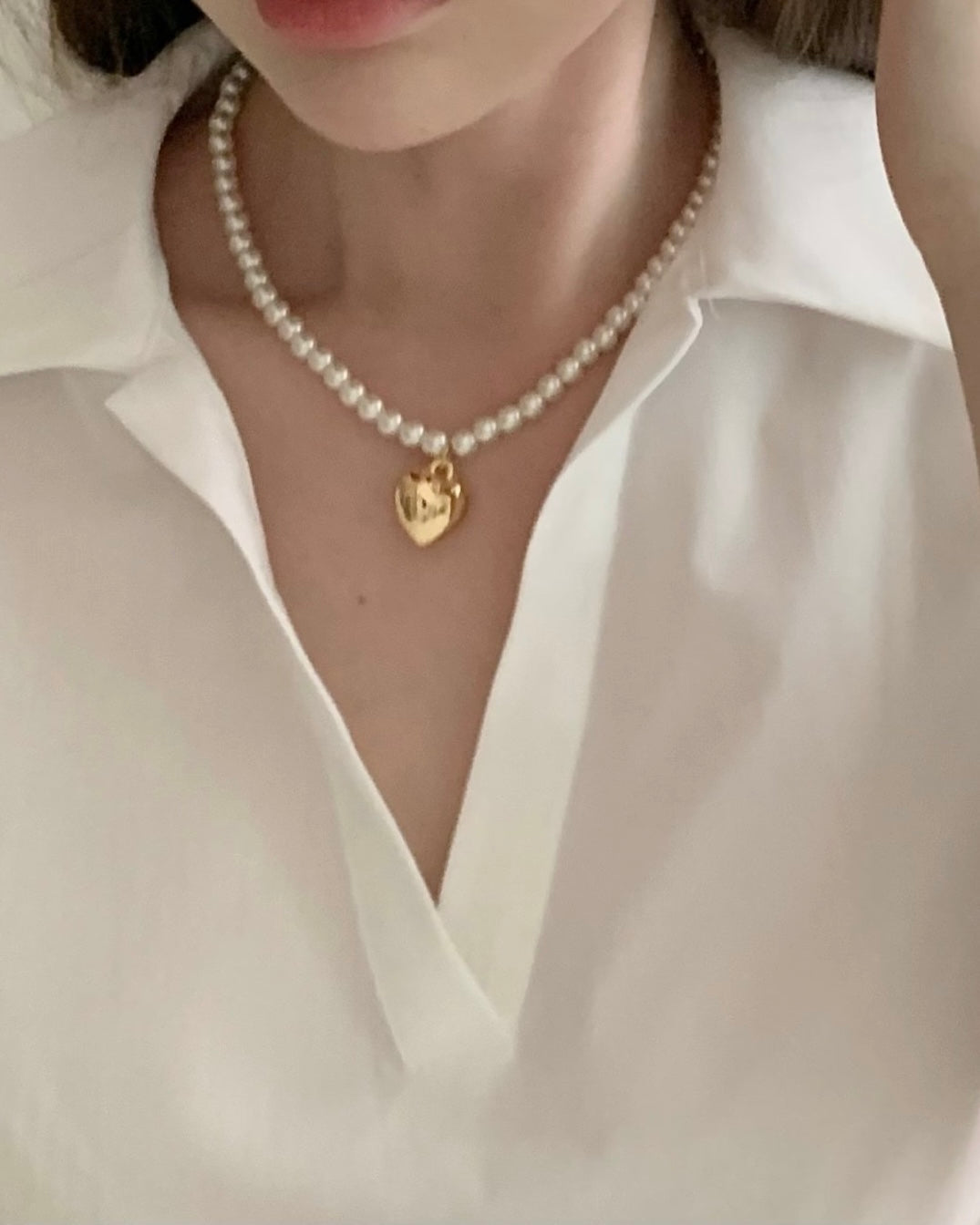 Bold Heart Pearl Necklace