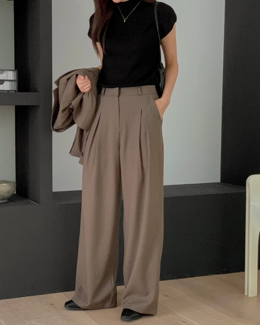 Pintuck Wide Leg Trouser