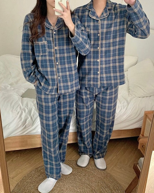 (PRE-ORDER) Plaid Couple Pajama Set