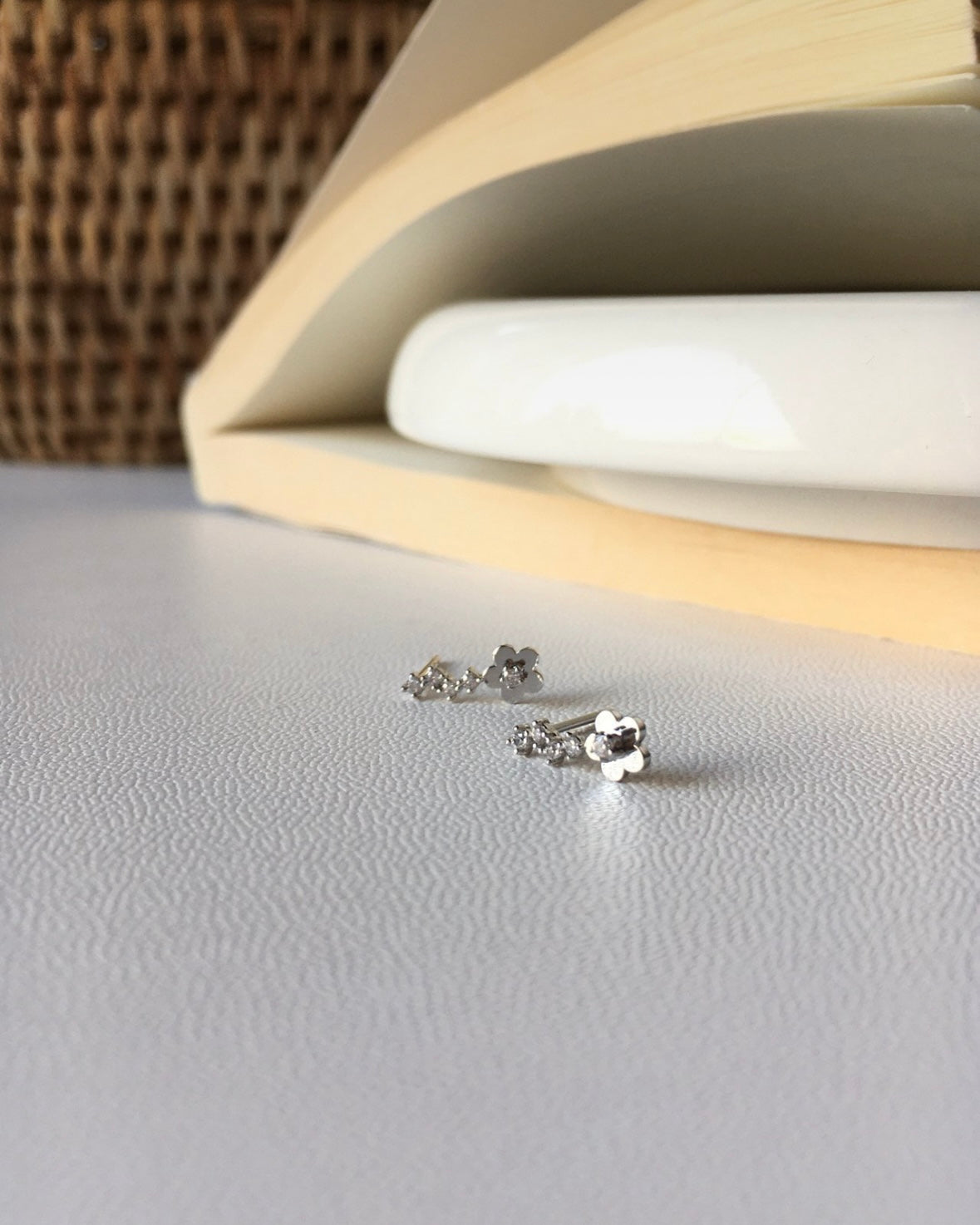 Mini Daisy Earrings