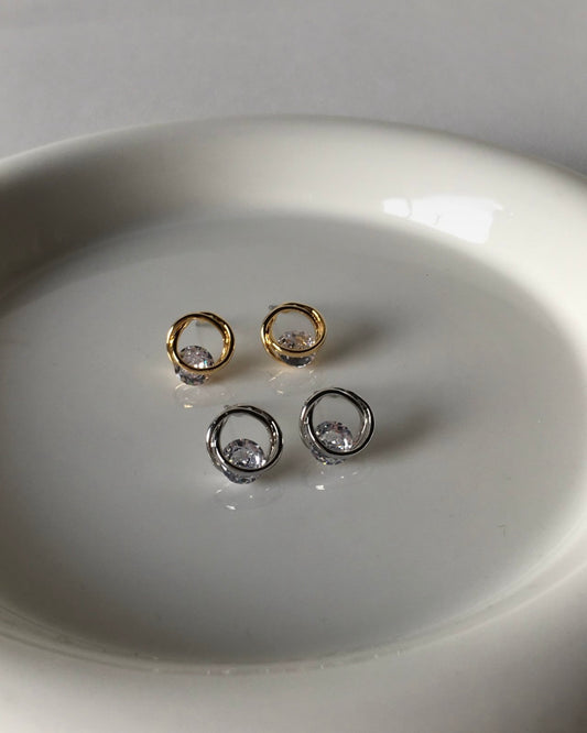 Infinite Circle Stud Earrings