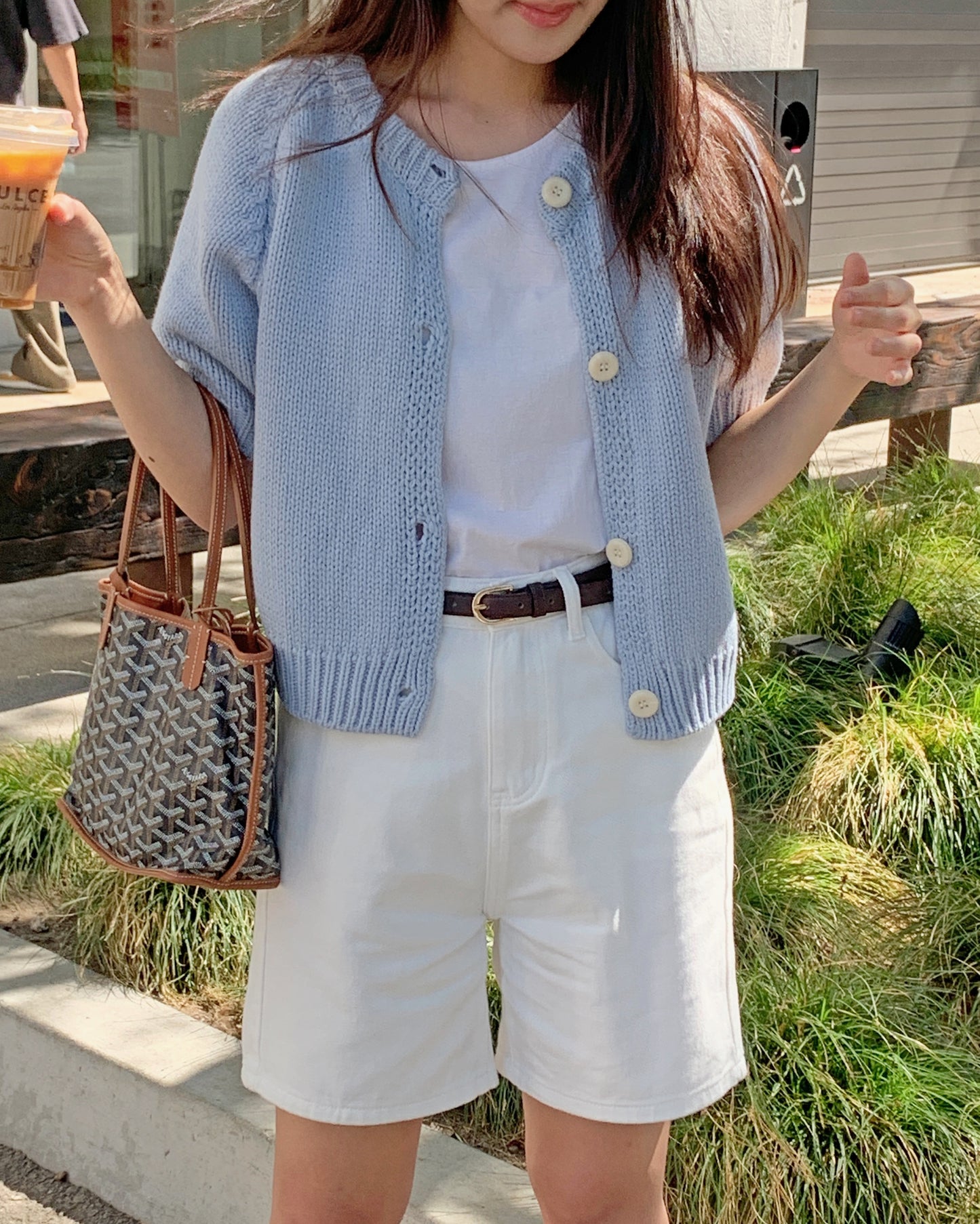 Button Bloom Knit Cardigan