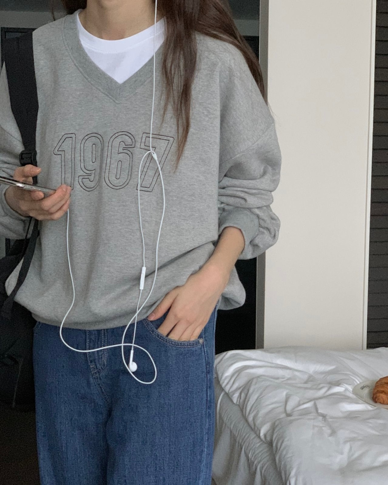 Retro V-Neck Sweatshirt