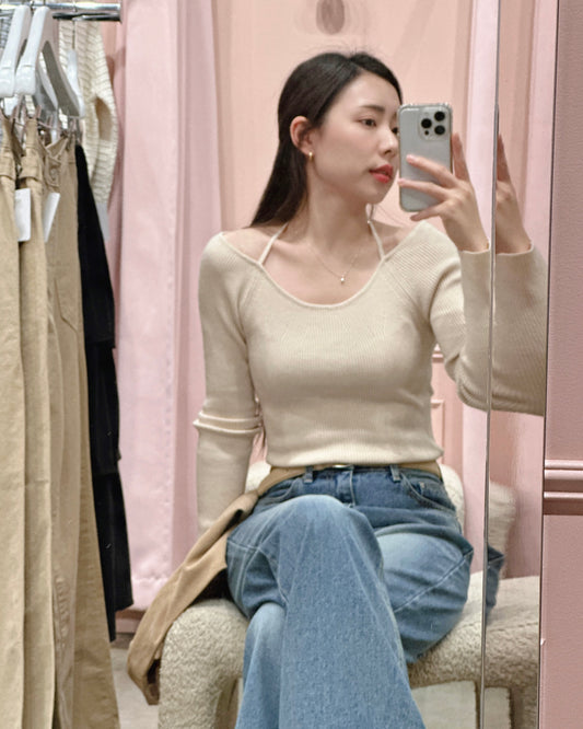 Sweet Halter Neckline Knit