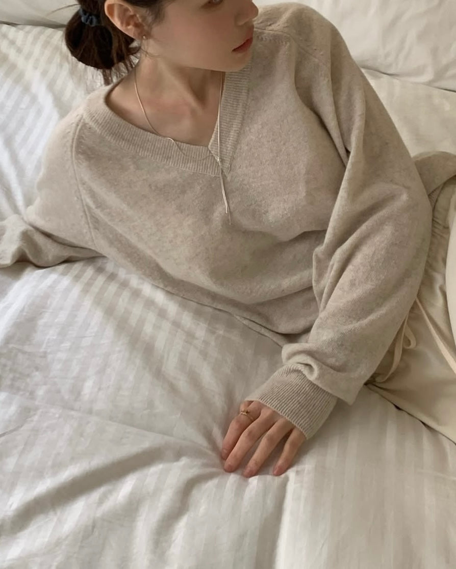 Hush Loose Wool Knit