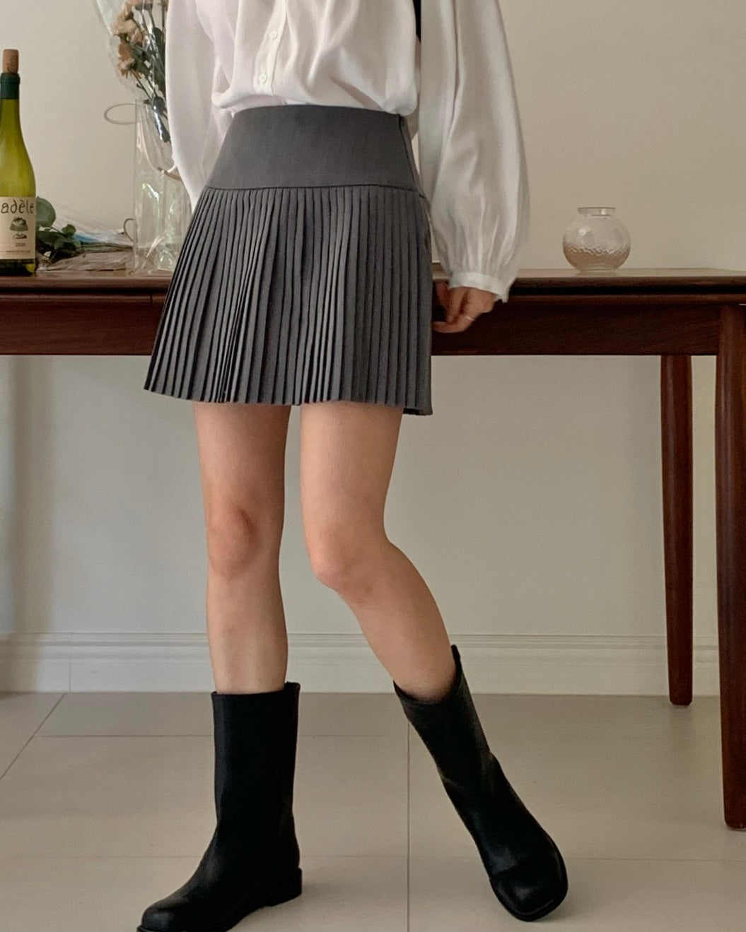 Ripple Pleated Mini Skirt