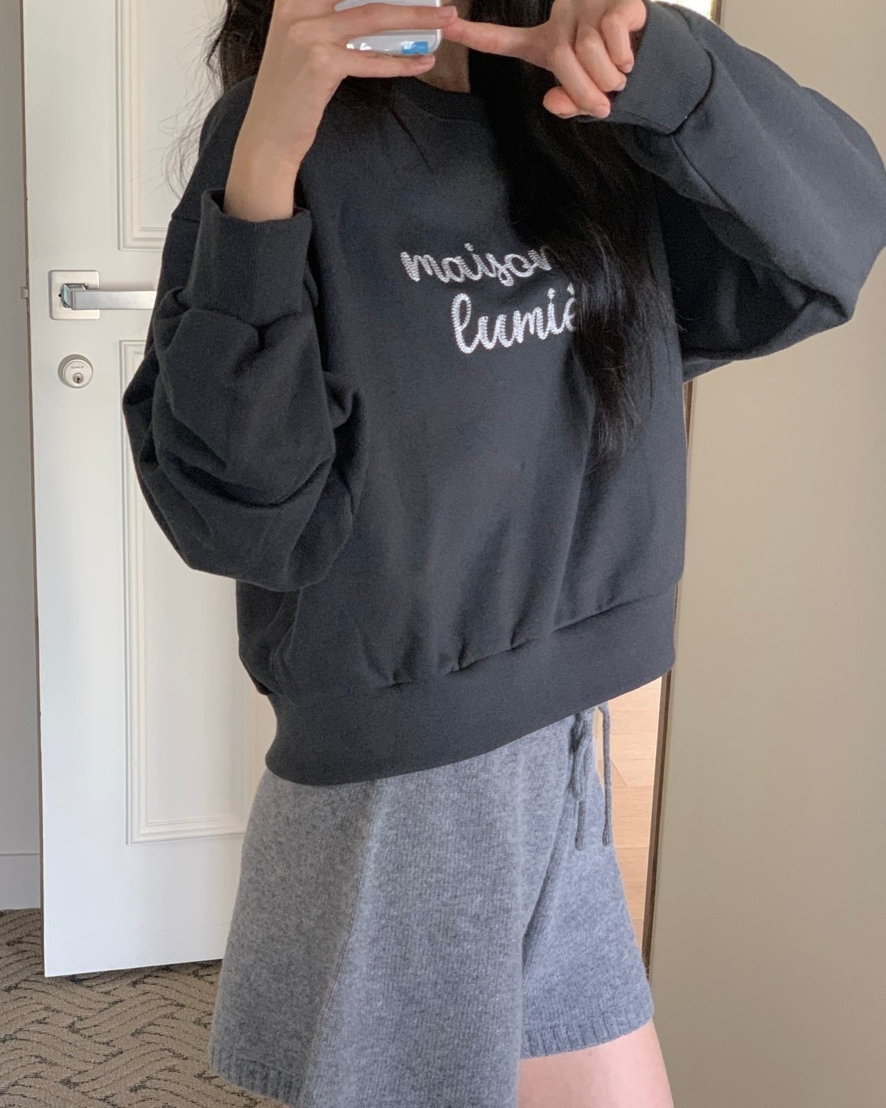 Lumière Maison Crop Sweatshirt