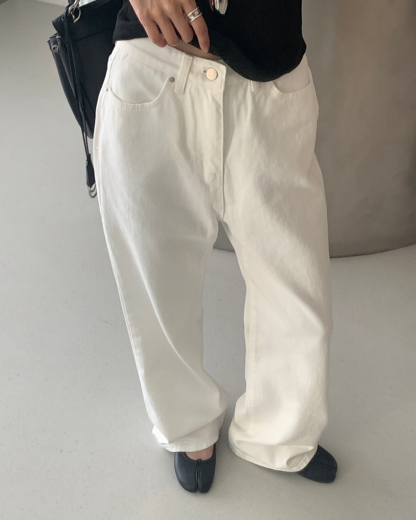 White Minimal Wide Pants