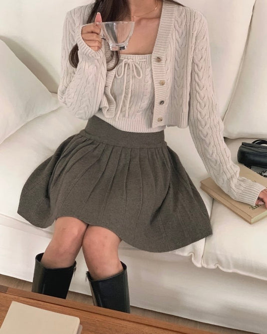 Knit Pleats Mini Skirt