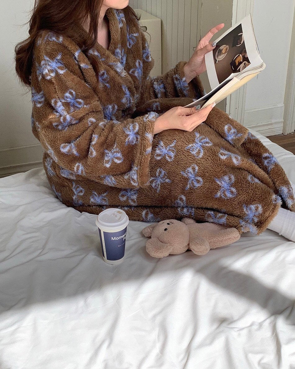 Bow Fleece Robe