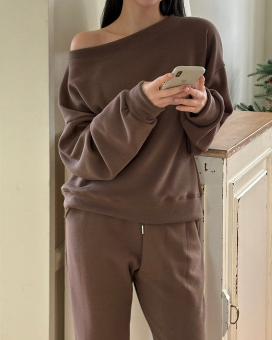Fleece-Lined Boat Neck Sweatshirt & Pants
