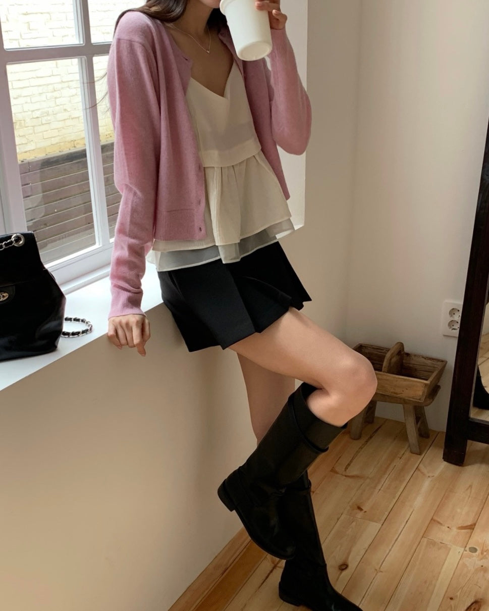 Minimal Cropped Cardigan