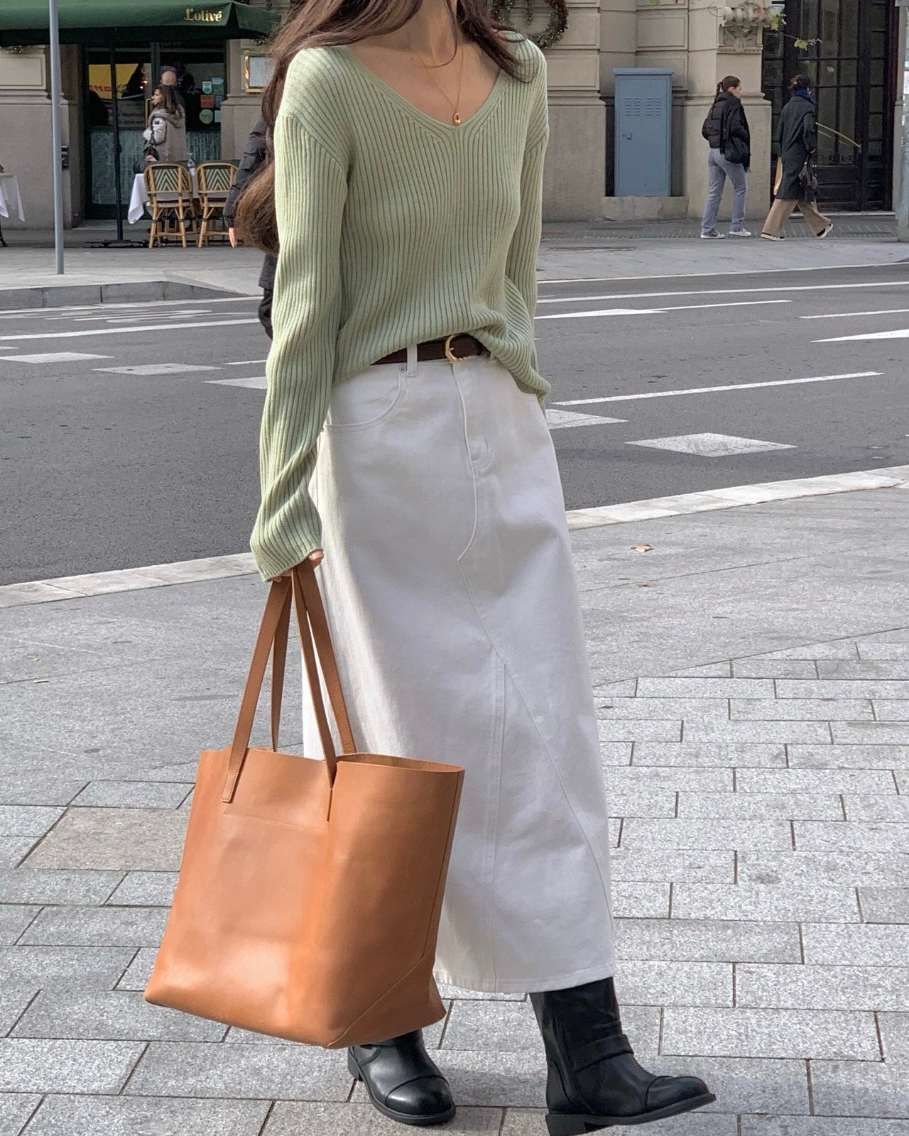 Deep V Ribbed Knit Pullover