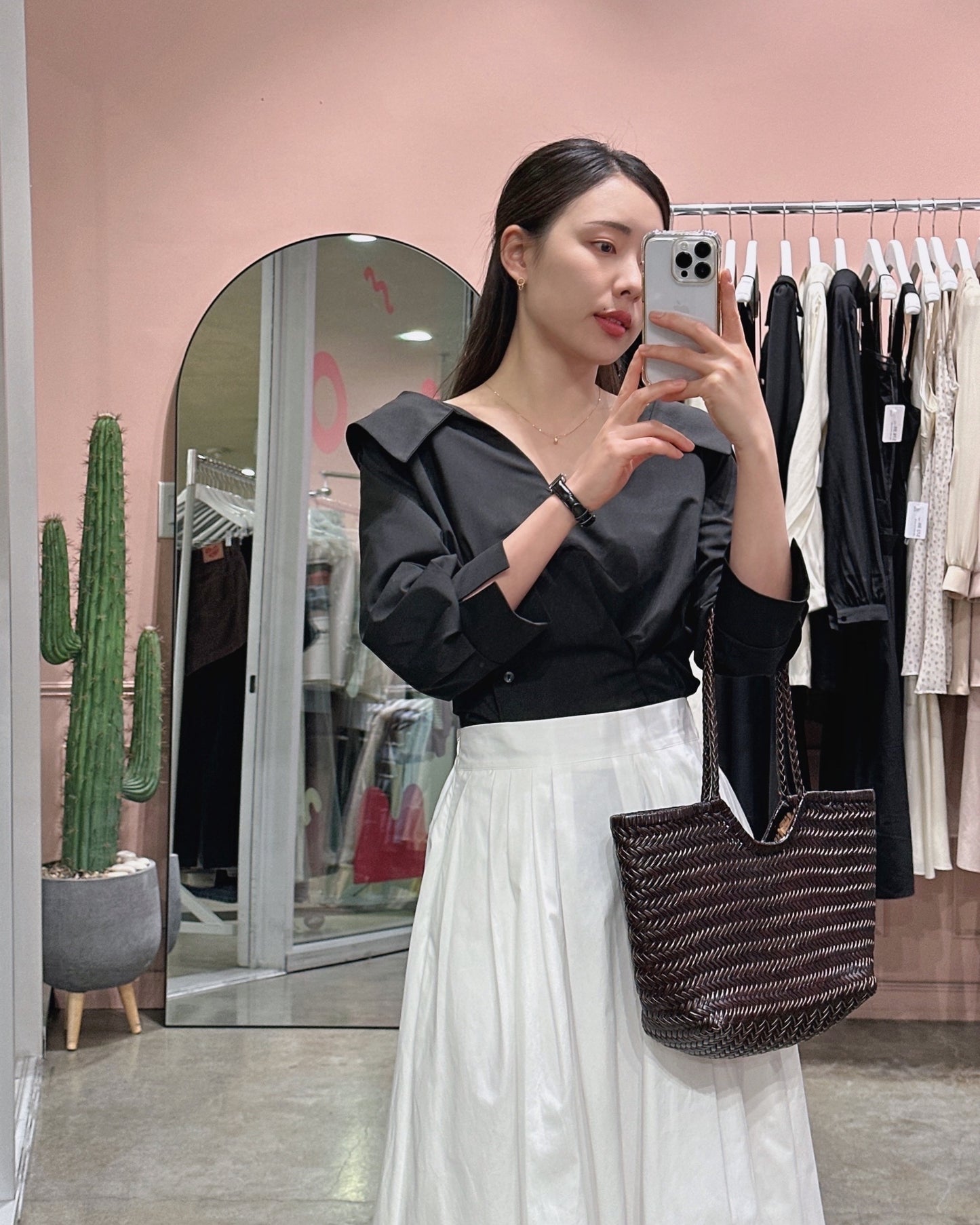 Pointed Collar Peplum Blouse