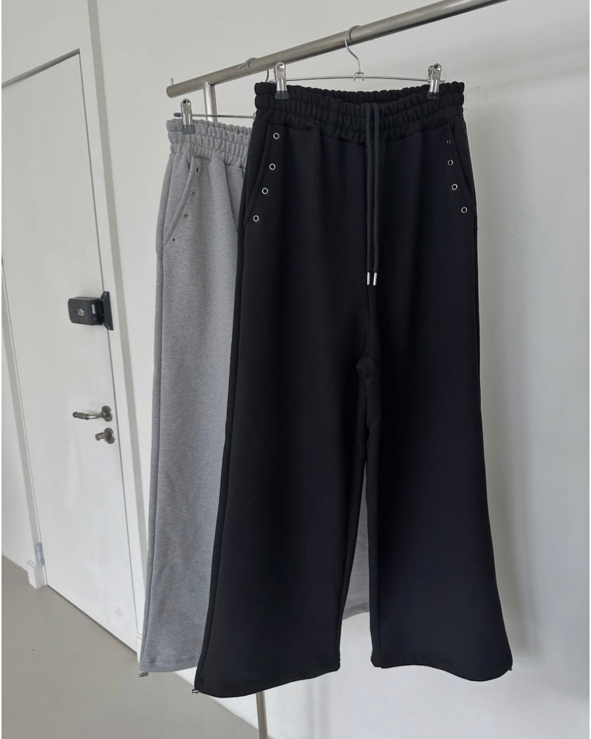 Grommet Detail Wide Leg Sweatpants