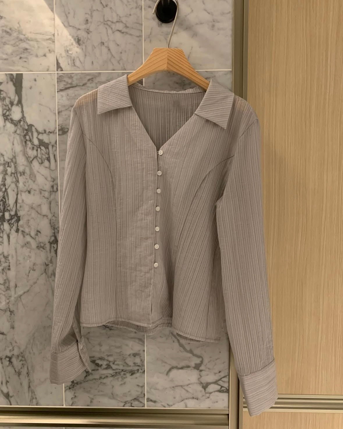 Crinkled Sheer Collar Blouse