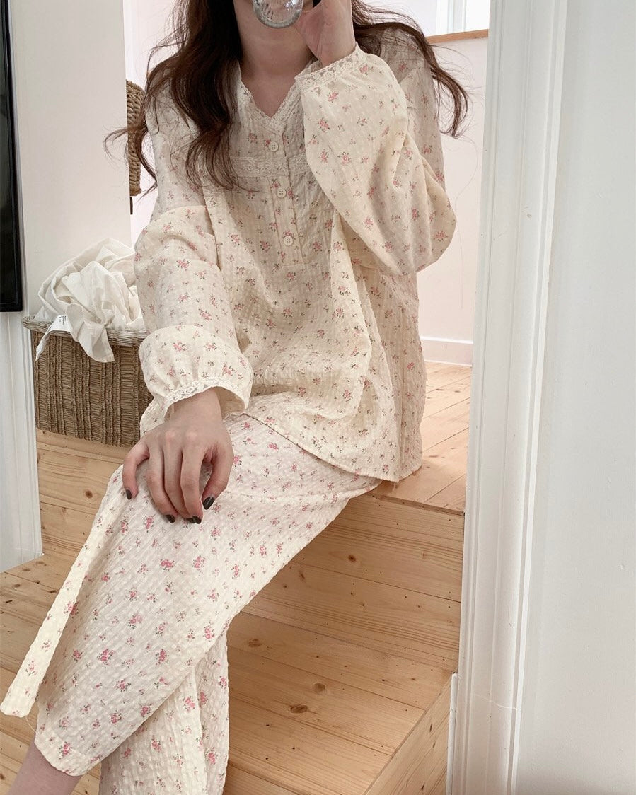 Rosebud Pajama Set with Scrunchie
