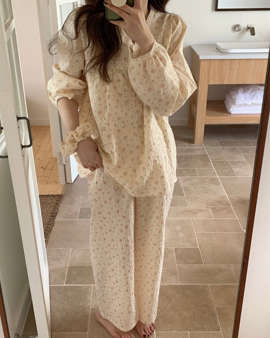 Rosebud Pajama Set with Scrunchie