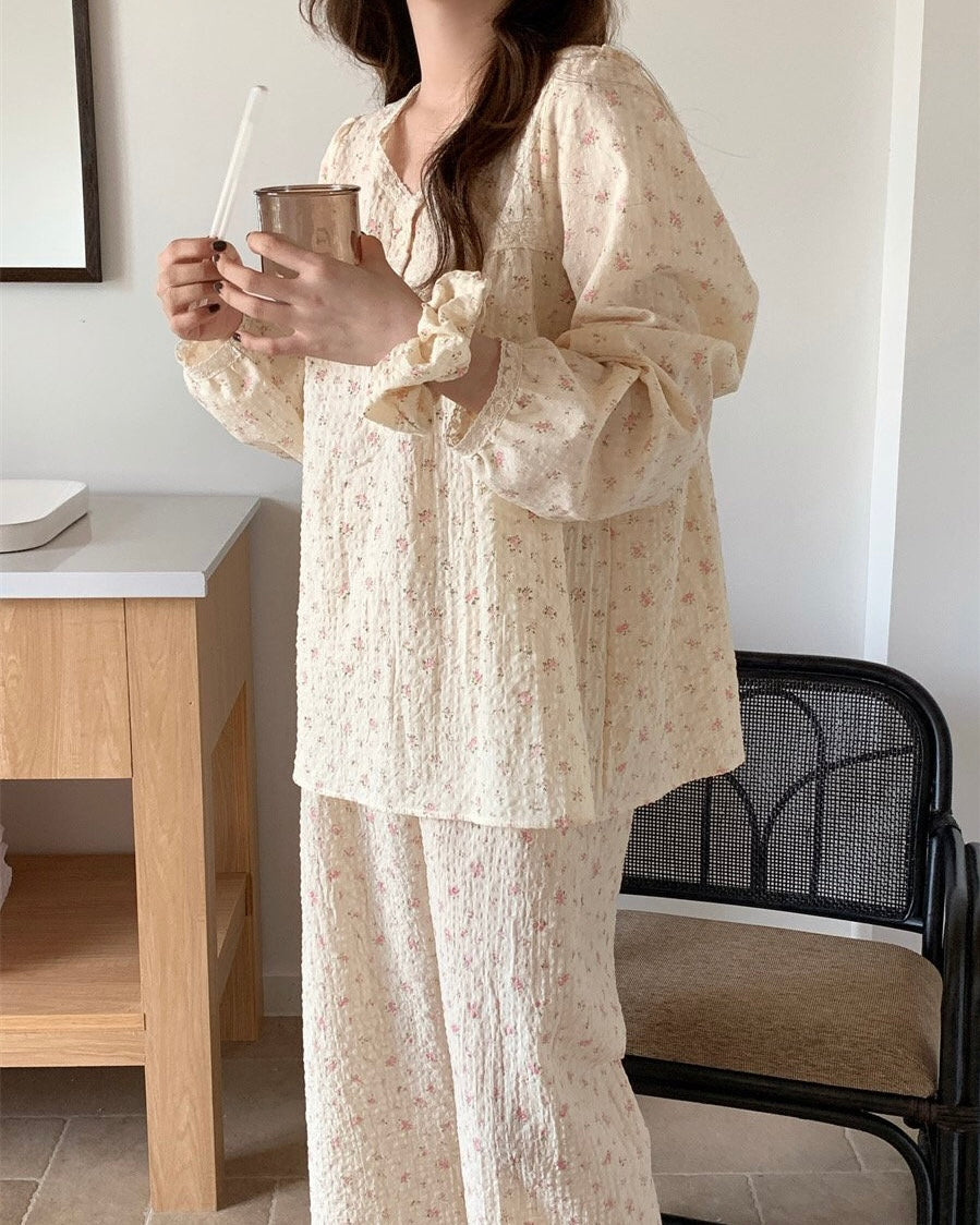 Rosebud Pajama Set with Scrunchie