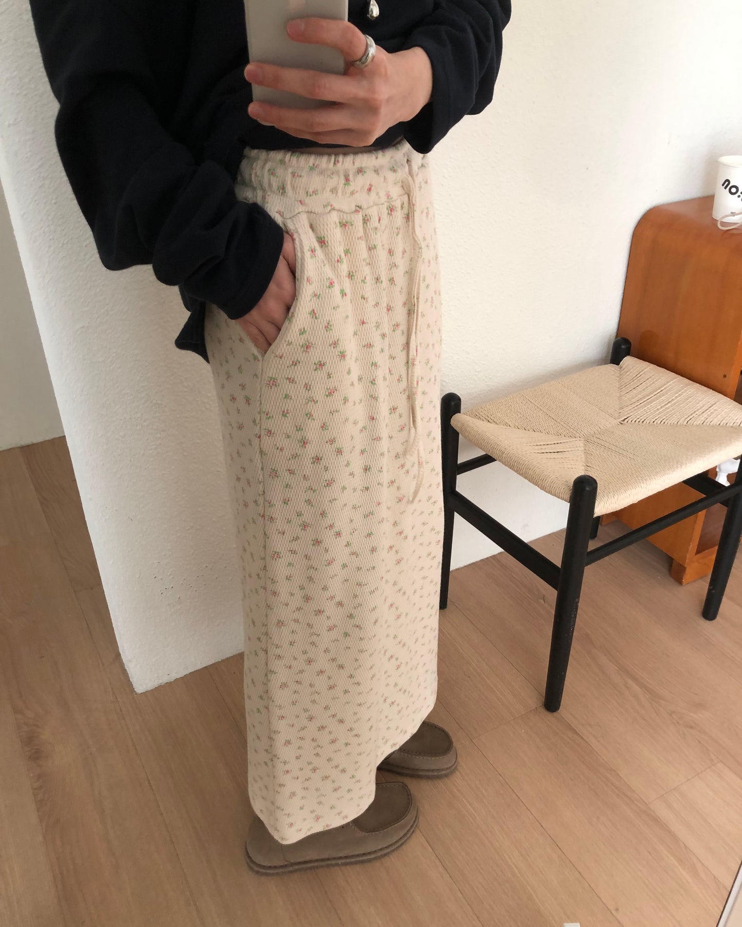 Ditsy Floral Knit Skirt