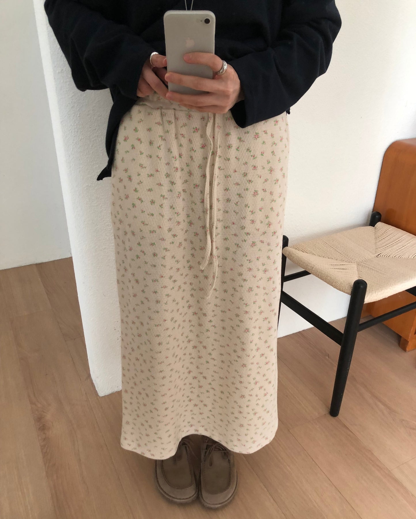 Ditsy Floral Knit Skirt