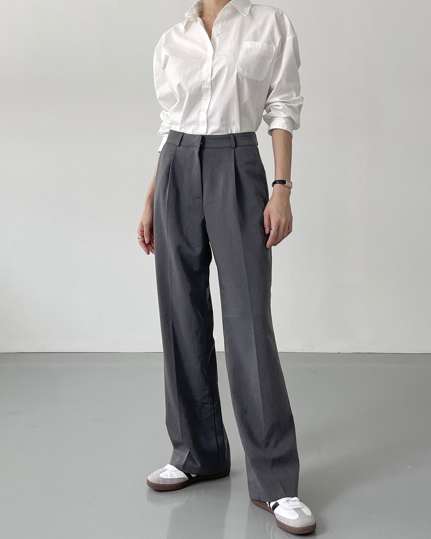 Minimal Pleated Trousers