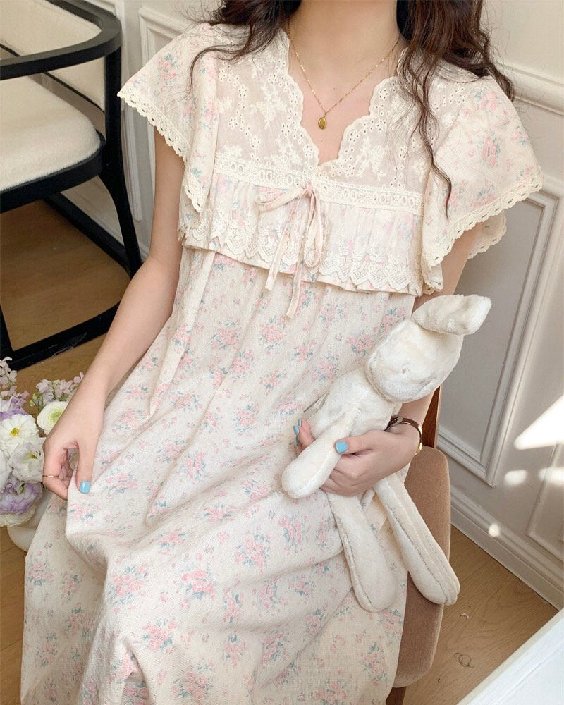 Vintage Floral Lace Nightgown