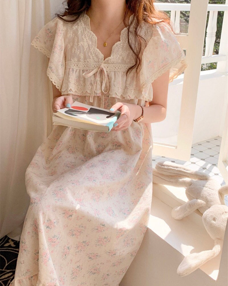 Vintage Floral Lace Nightgown