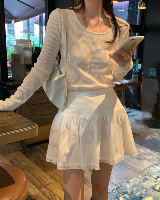 Romantic Lace Mini Skirt