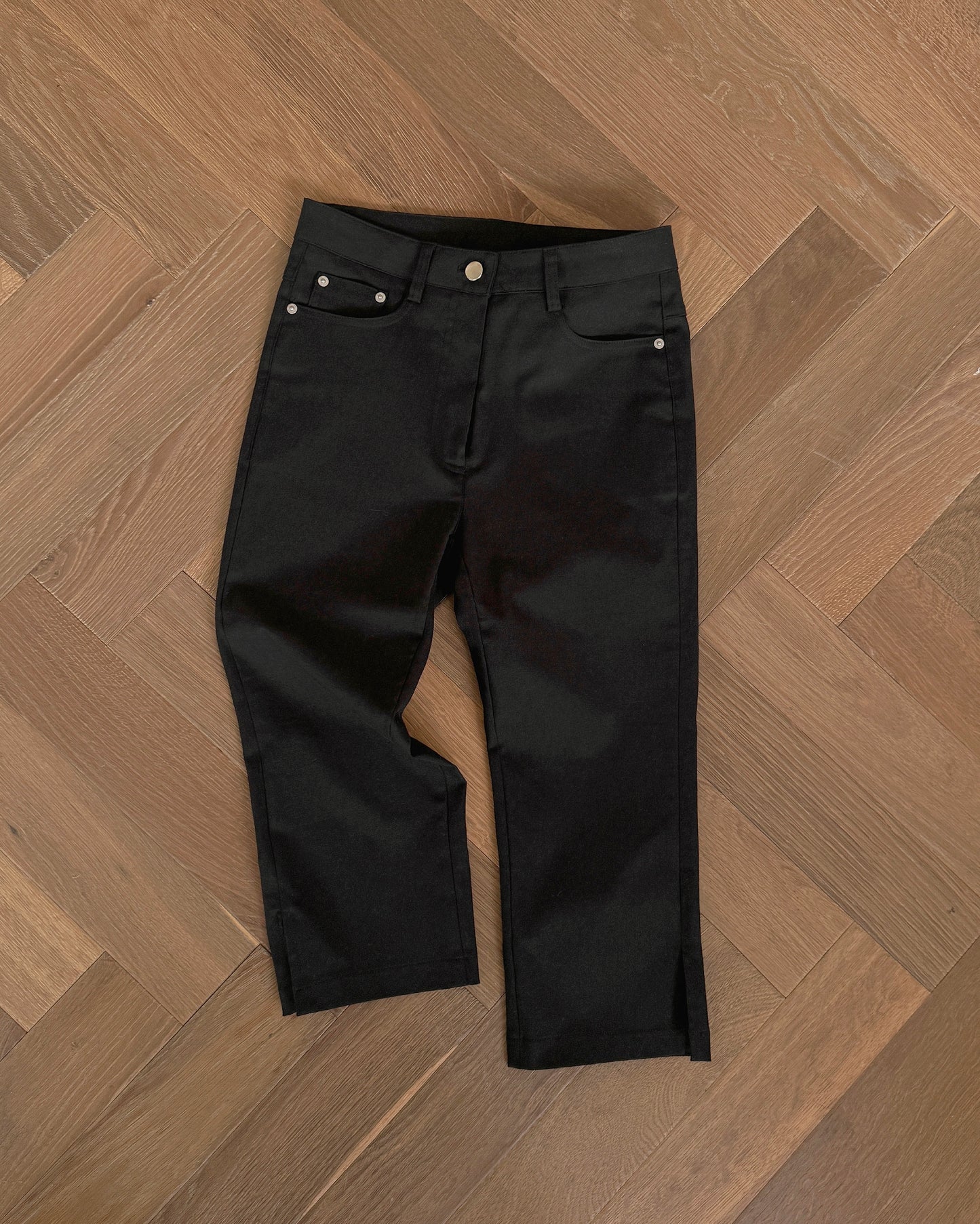 Black Capri Pants