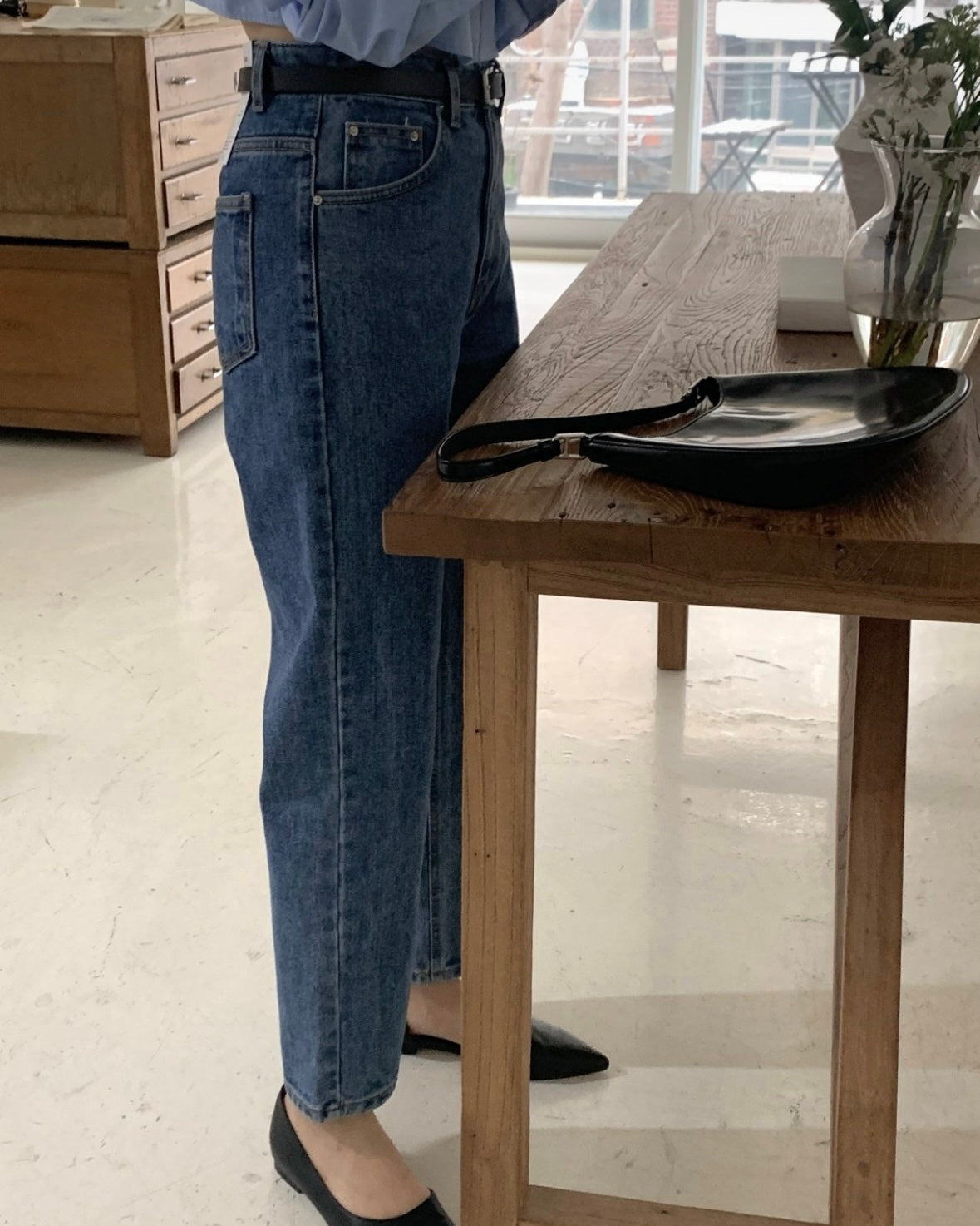 Relaxed Straight Leg Jeans