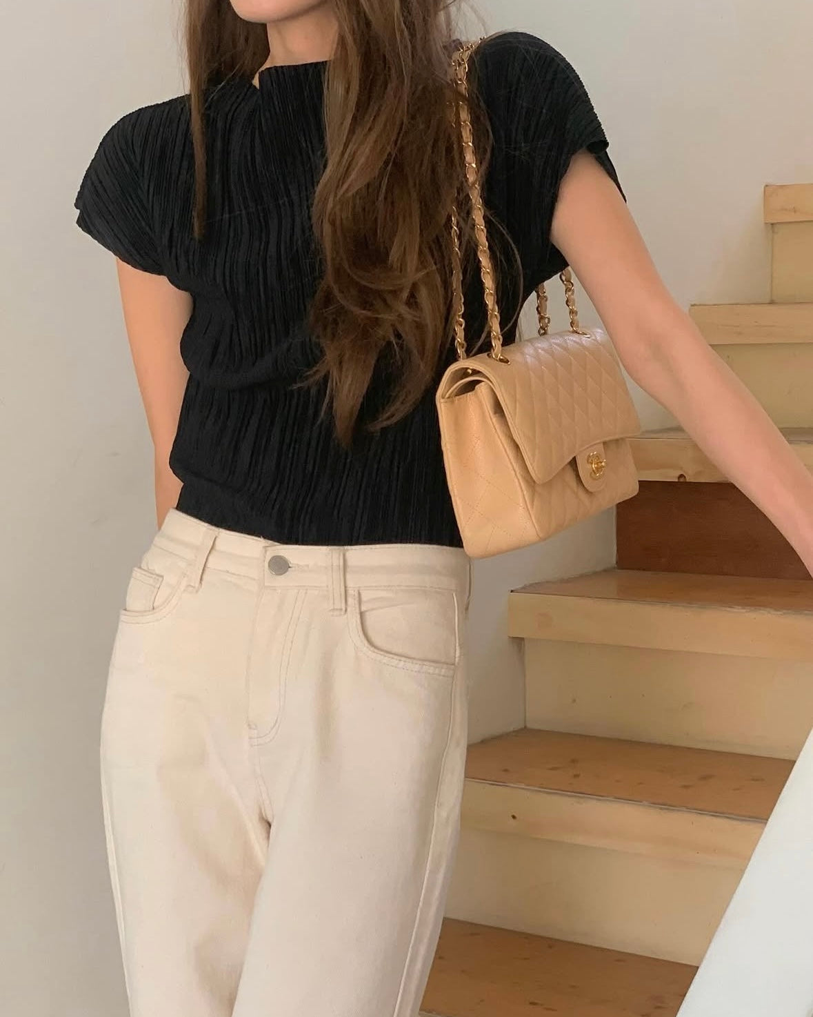 Minimal Plissé Tee